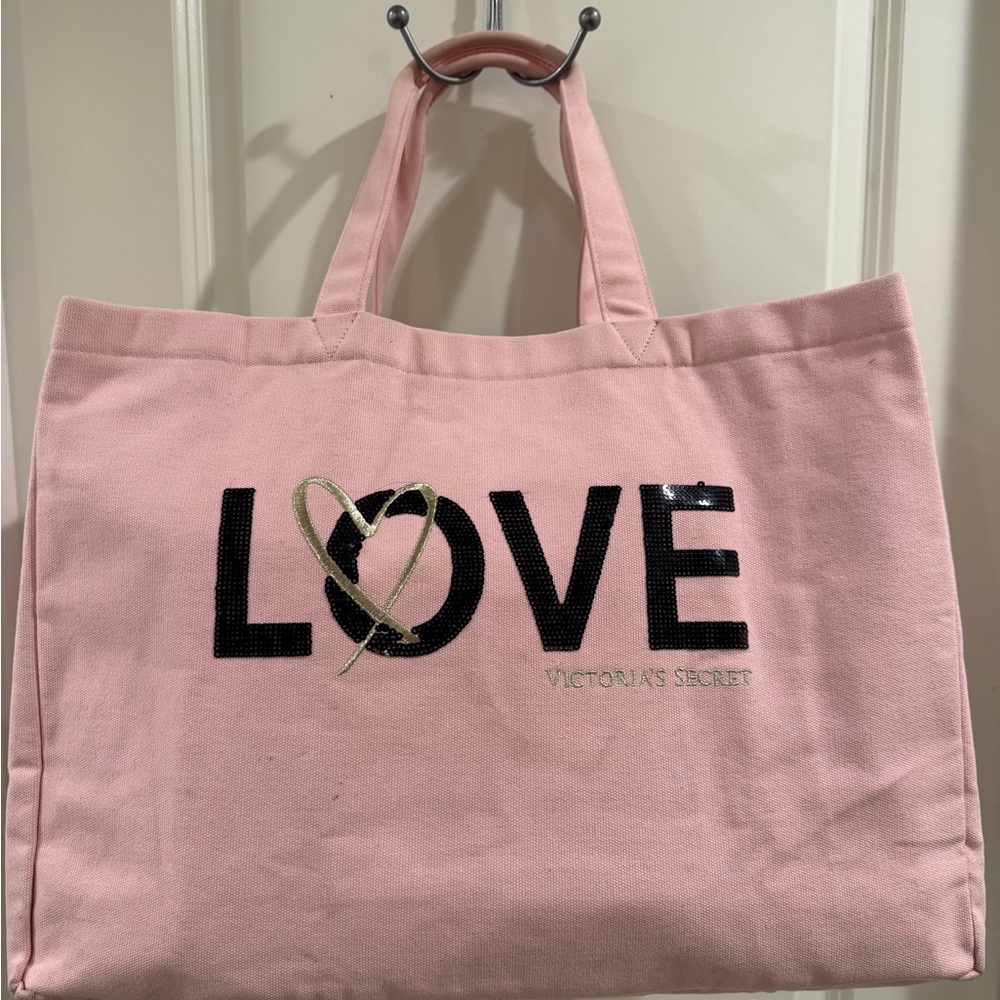 NEW Victoria's Secret Pink Sequin * LOVE * Tote Bag - Picture 2 of 12